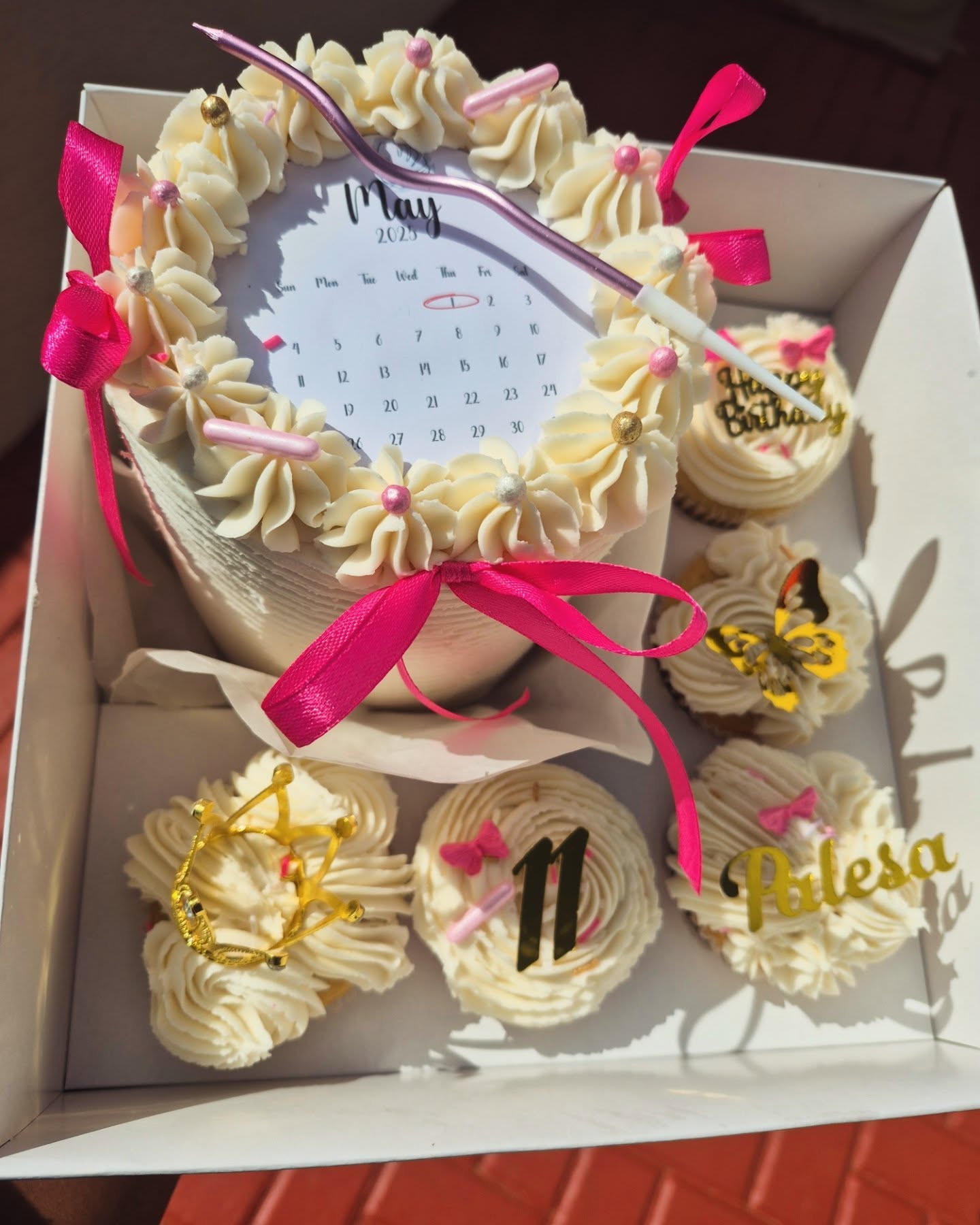 Butterfly Cupcakes & Calendar Cake by Rosy's Cakes and Events