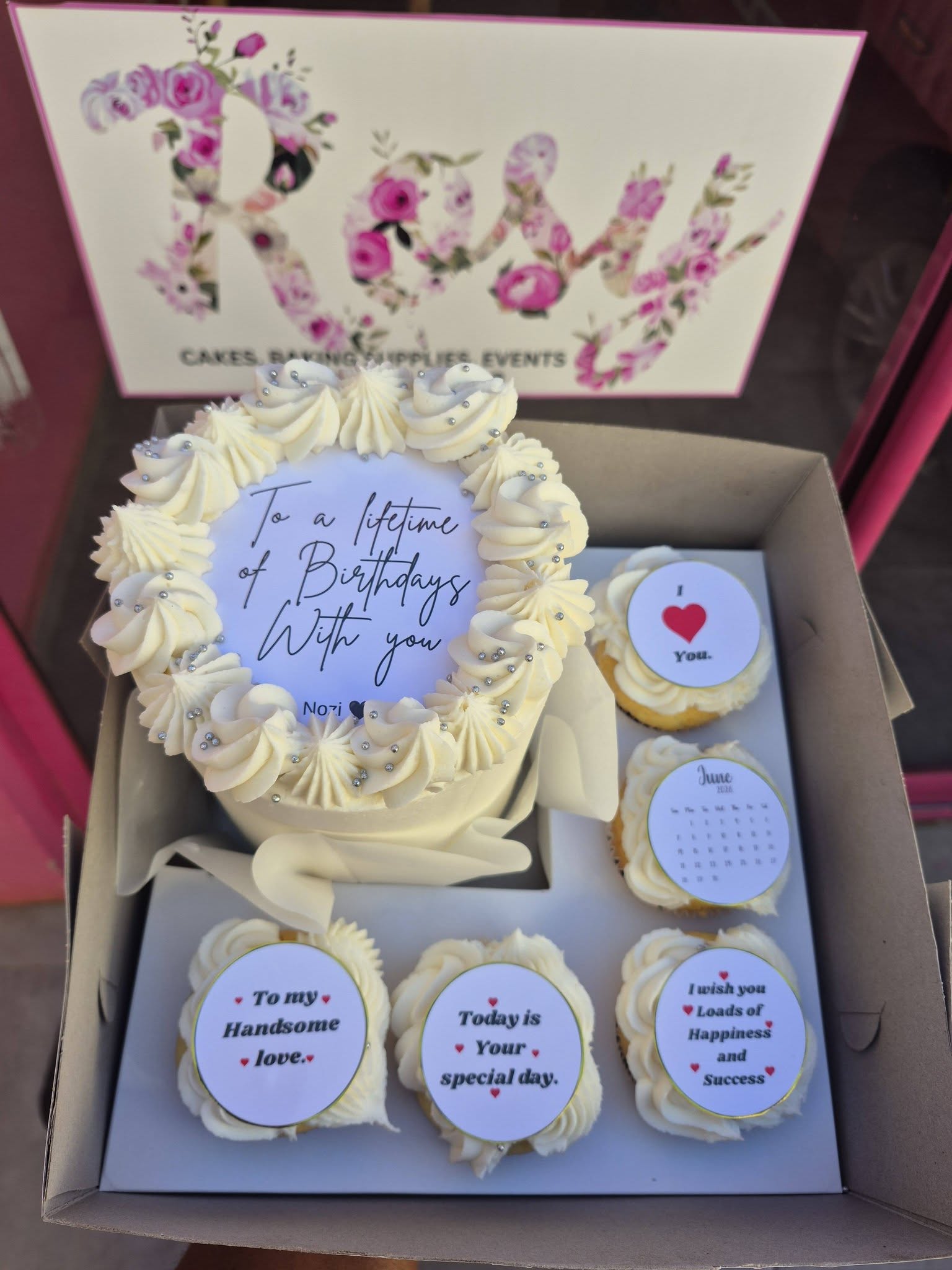 Romantic Message Cake by Rosy's Cakes and Events